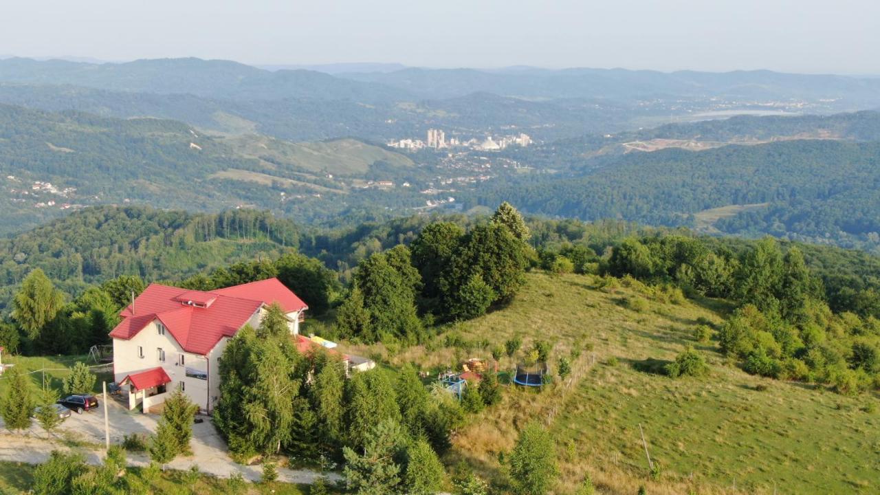 Pensiune Runcu Stone Exterior photo